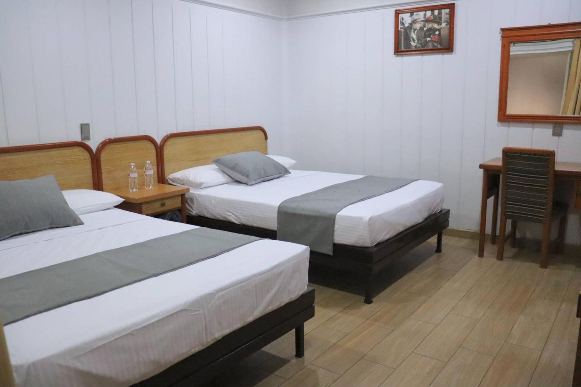 Hotel Riviera San Juan de los Lagos Bagian luar foto
